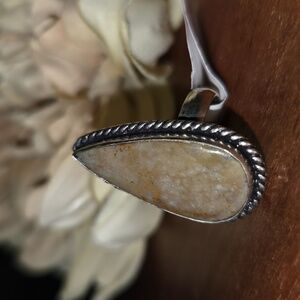 🎁 Agate Ring Silver Plated Size 4¾ NEW